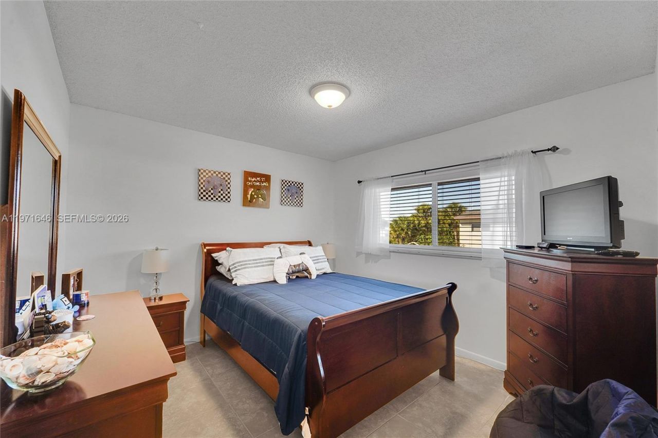 650 NW 80th Ter, Unit 206, Margate, FL 33063 Photo