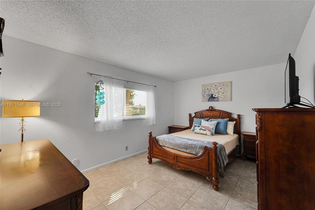 650 NW 80th Ter, Unit 206, Margate, FL 33063 Photo