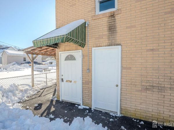 3774 Route 27 Route , Kendall Park, NJ 08824