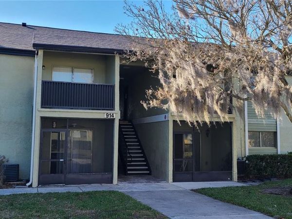 914 LAKE DESTINY ROAD, Unit D, ALTAMONTE SPRINGS, FL 32714