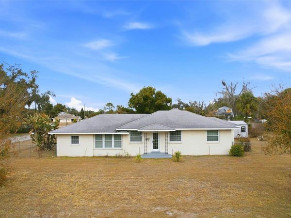 404 W WHIDDEN STREET, ARCADIA, FL 34266