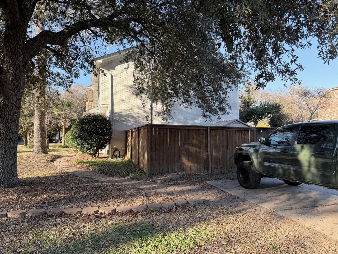 958 Cottingham Drive Photo 28