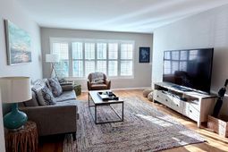 958 Cottingham Drive photo 4