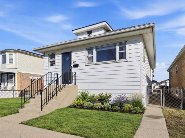 4575 N Narragansett Avenue, Chicago, IL 60630