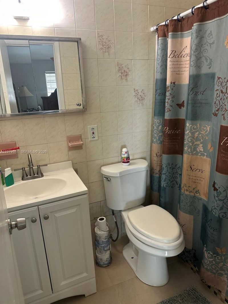 1720 SW 87th Ave, Miami, FL 33165 Photo