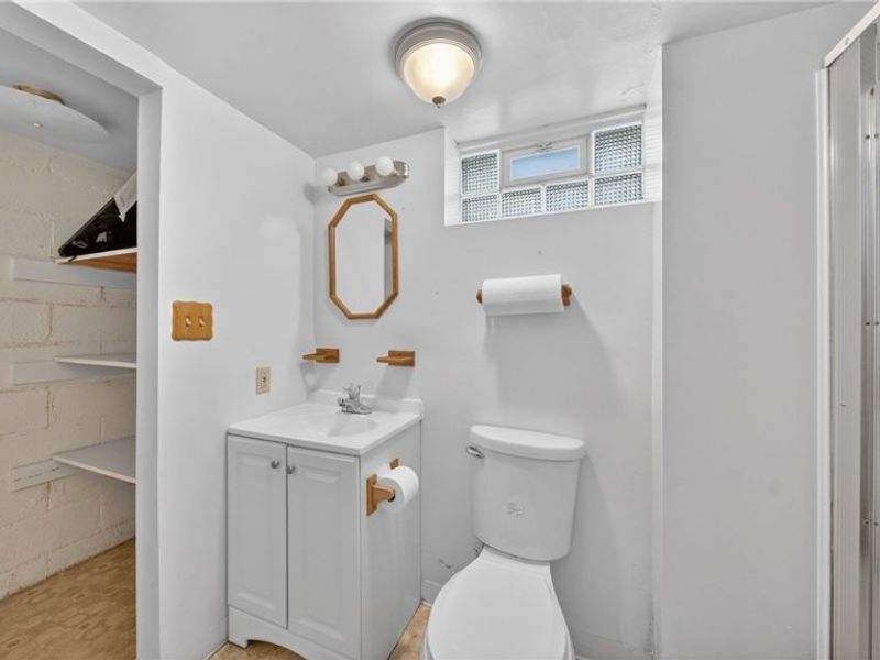 20648 Donny Brook Road, Maple Heights, OH 44137 Photo 16