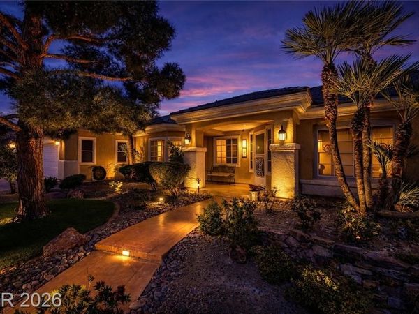 4922 E Cincinnati Avenue , Las Vegas, NV 89104