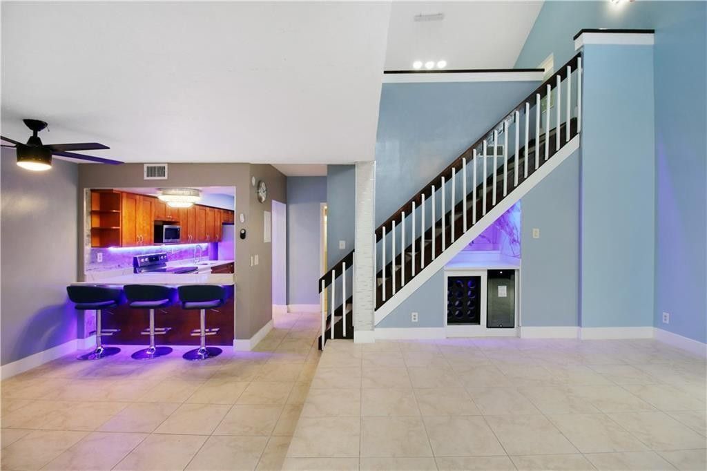 4087 Coral Springs Drive, Coral Springs, FL 33065 Photo