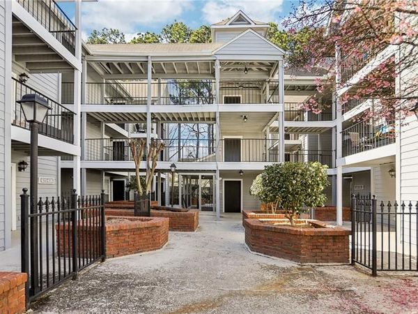 307 Granville Court , Unit 307, Atlanta, GA 30328