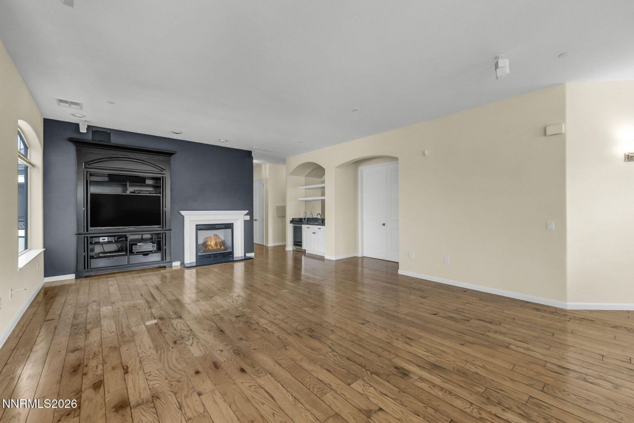 9900 Wilbur May Parkway, Unit APT 2504, Reno, NV 89521 Photo