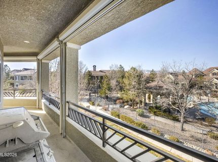 9900 Wilbur May Parkway, Unit APT 2504, Reno, NV 89521 Photo