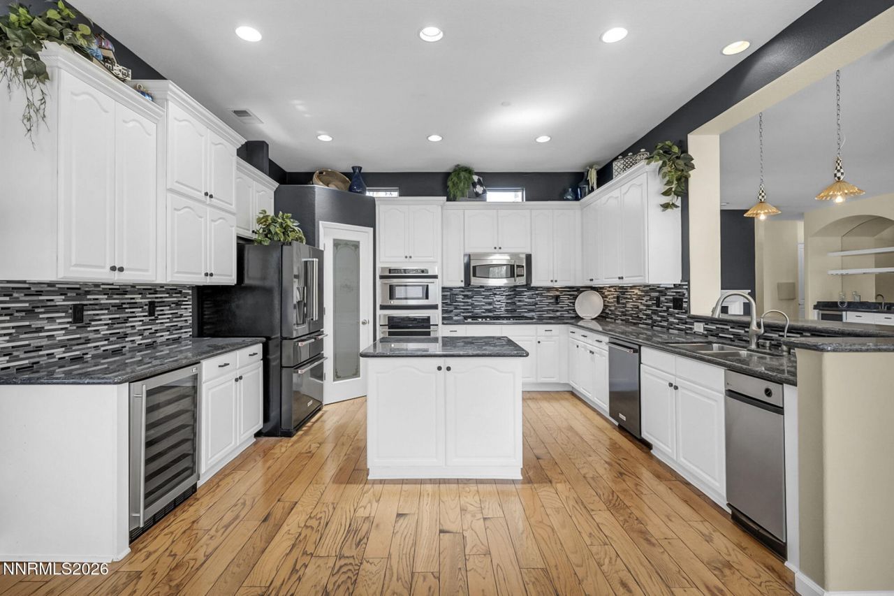 9900 Wilbur May Parkway, Unit APT 2504, Reno, NV 89521 Photo