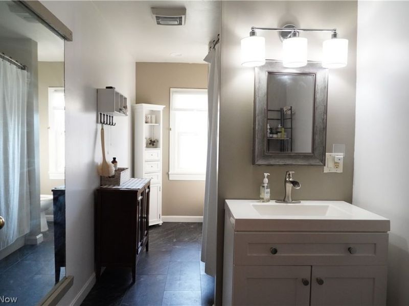 4400 Dunton Road, Lorain, OH 44055 Photo 11