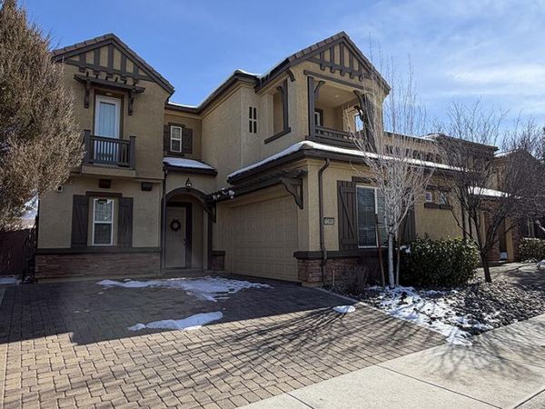 10890 Serratina Drive, Reno, NV 89521