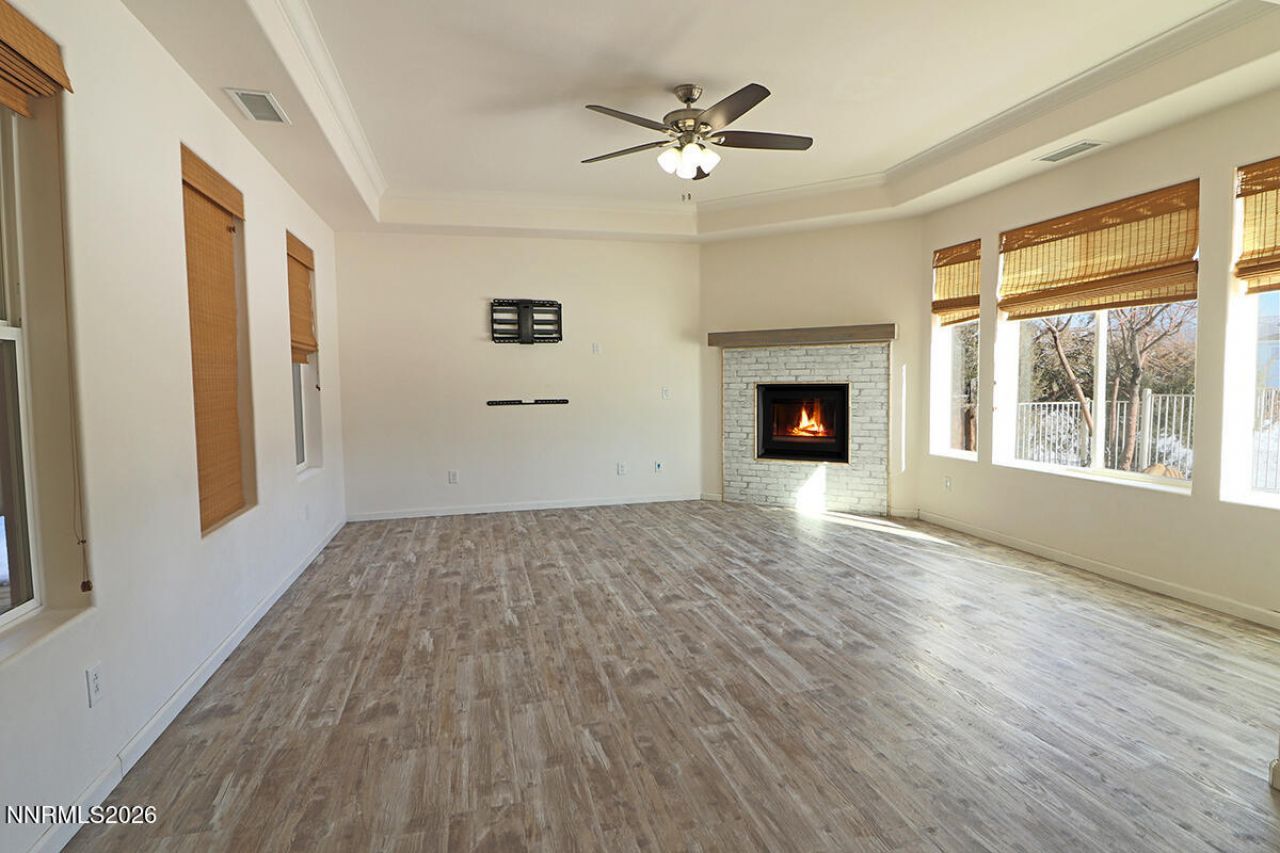 10890 Serratina Drive, Reno, NV 89521 Photo