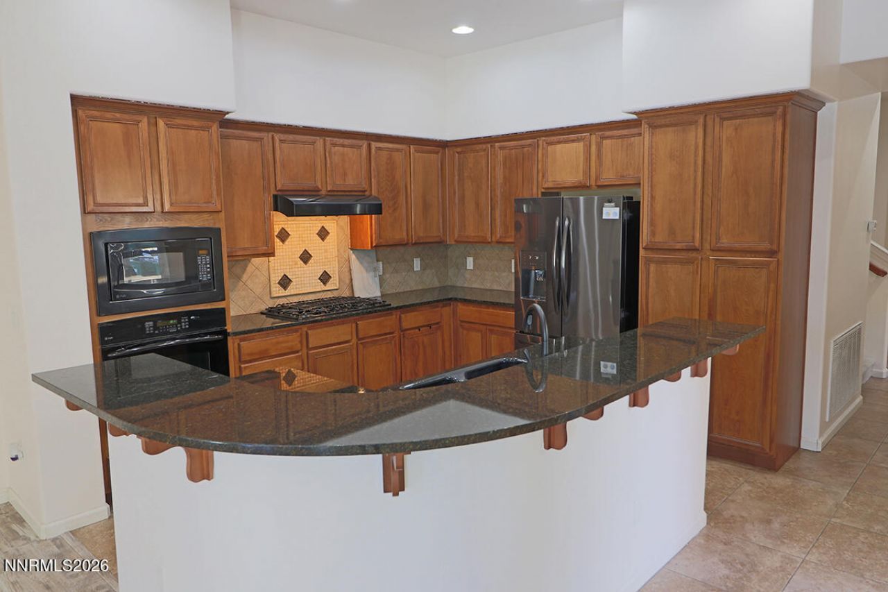 10890 Serratina Drive, Reno, NV 89521 Photo