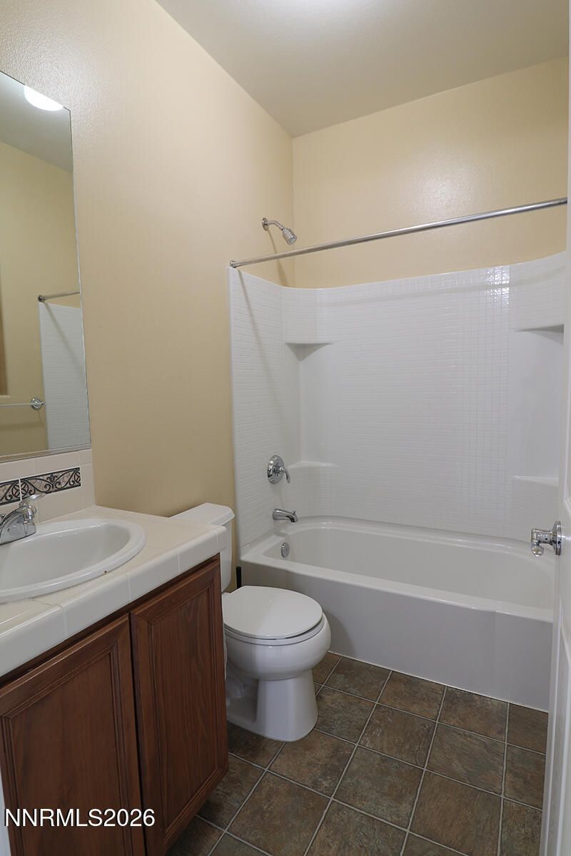 10890 Serratina Drive, Reno, NV 89521 Photo