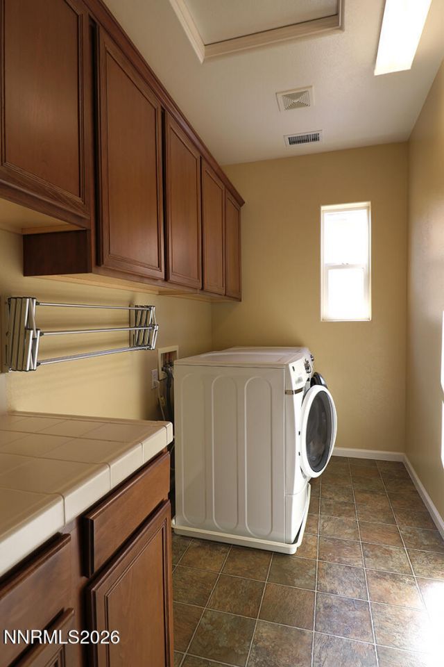 10890 Serratina Drive, Reno, NV 89521 Photo