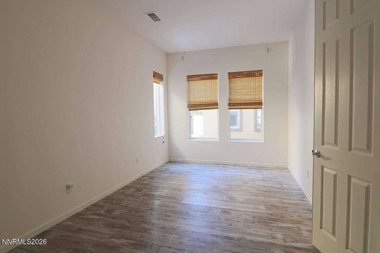 10890 Serratina Drive, Reno, NV 89521 Photo