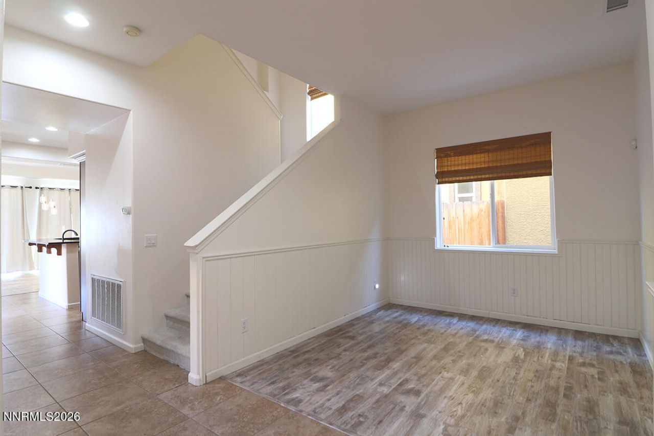 10890 Serratina Drive, Reno, NV 89521 Photo