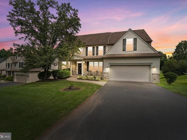 104 SHINNECOCK HILL, AVONDALE, PA 19311