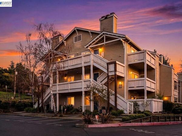 2423 2423 Creekside Ct, Hayward, CA 94542