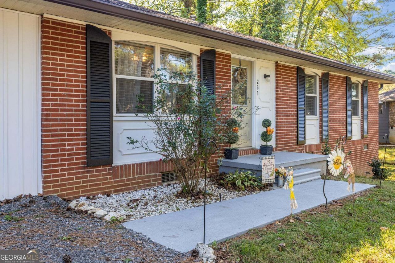 261 Chota Circle, Lafayette, GA 30728 Main Photo