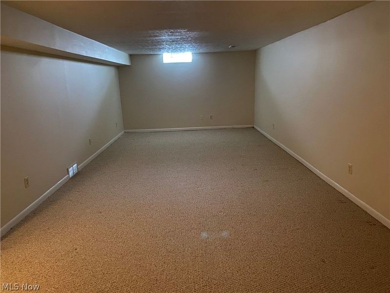 5481 Millwood Lane, Unit C, Willoughby, OH 44094 Photo 19