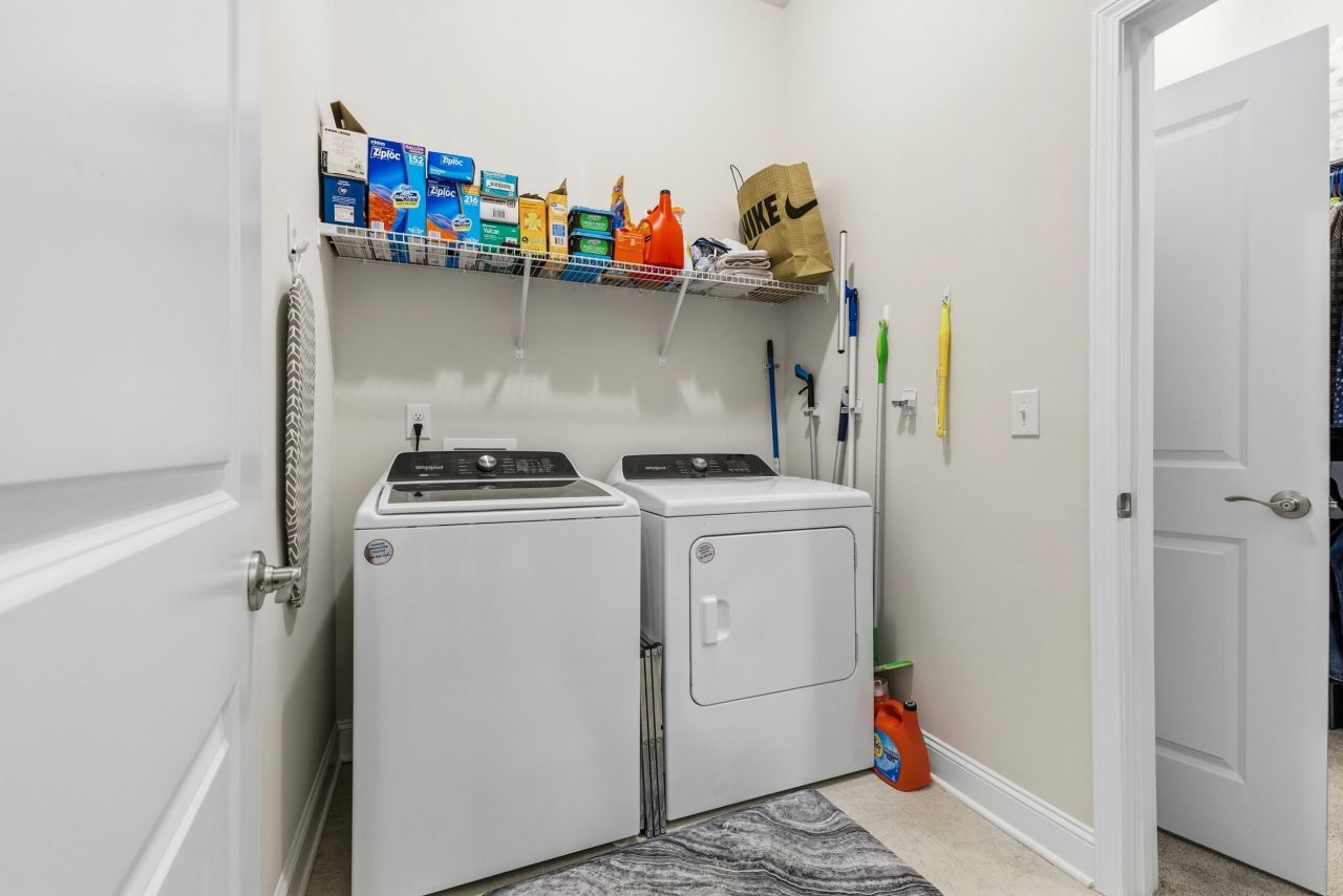 6386 Chadderton Circle  Photo 11