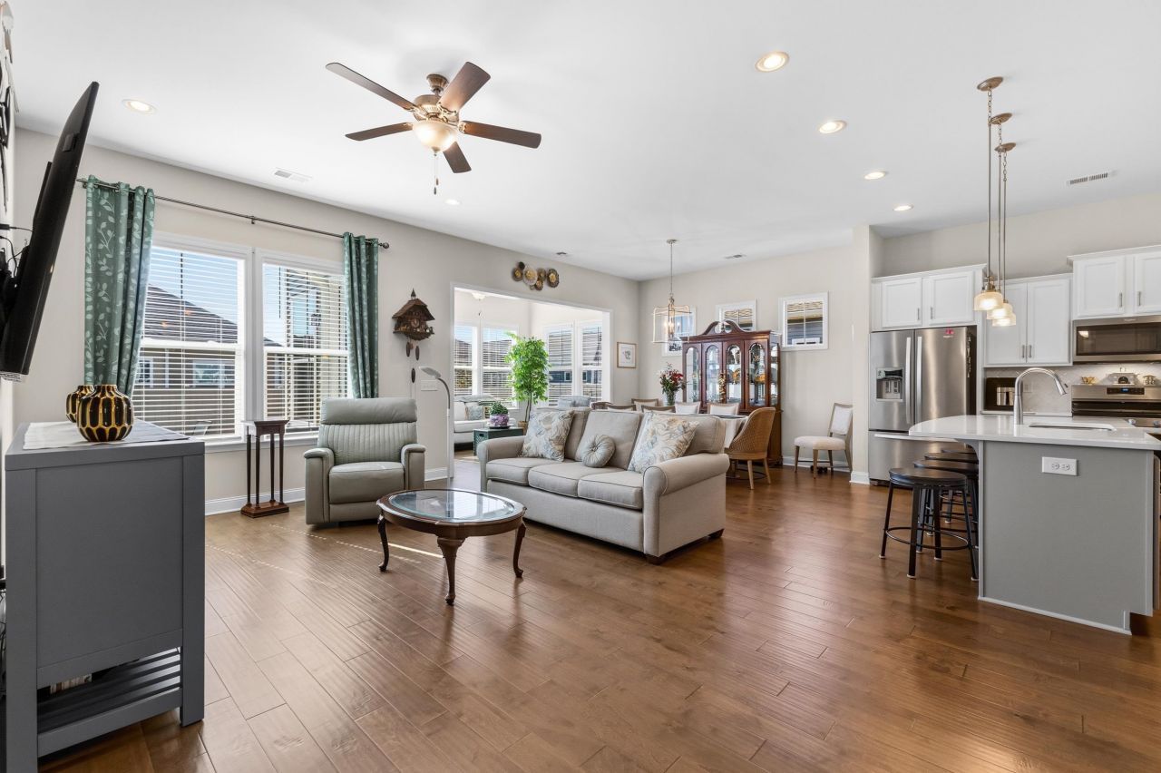 6386 Chadderton Circle  Photo 18