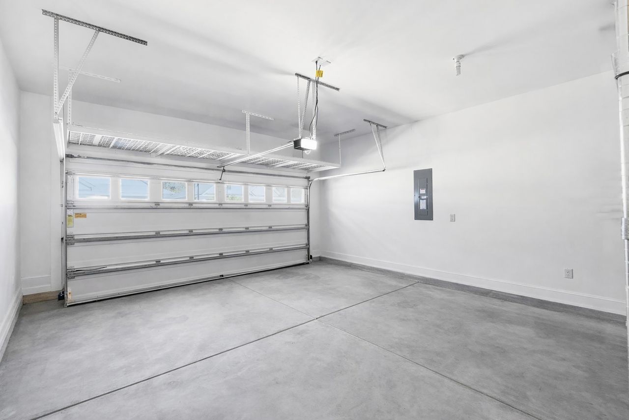 6386 Chadderton Circle  Photo 39