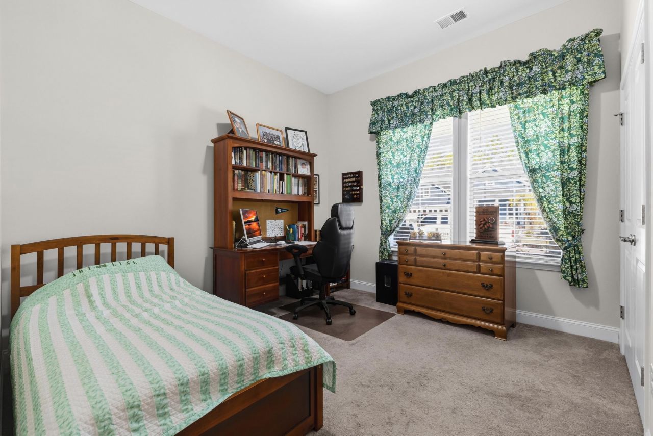 6386 Chadderton Circle  Photo 7