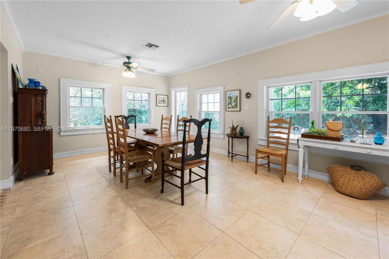 23755 SW 142nd Ave, Homestead, FL 33032 Photo