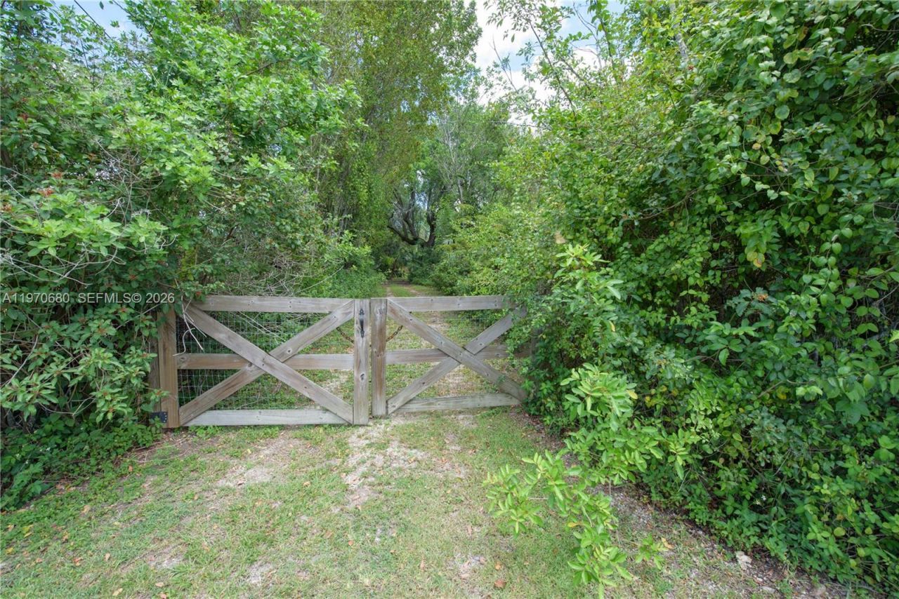 23755 SW 142nd Ave, Homestead, FL 33032 Photo