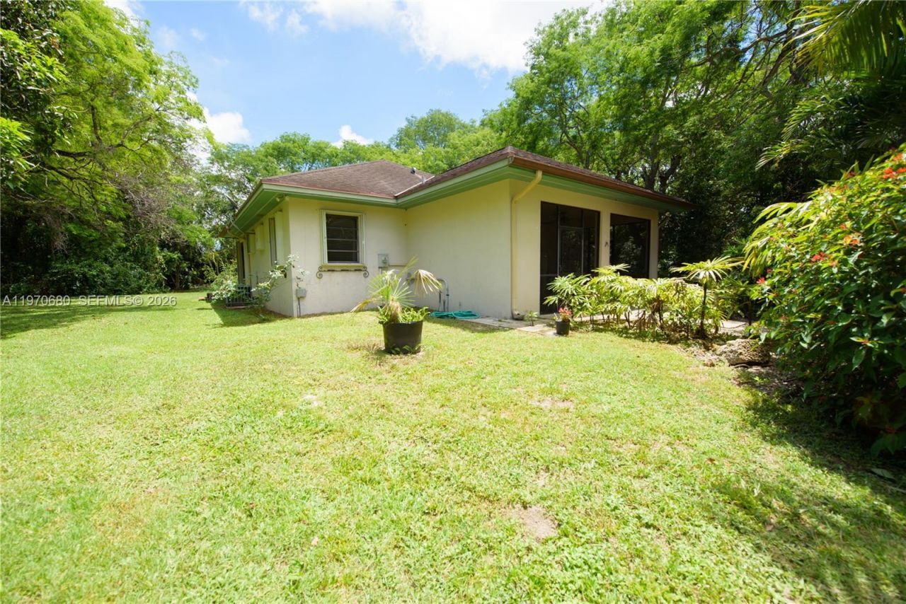 23755 SW 142nd Ave, Homestead, FL 33032 Photo