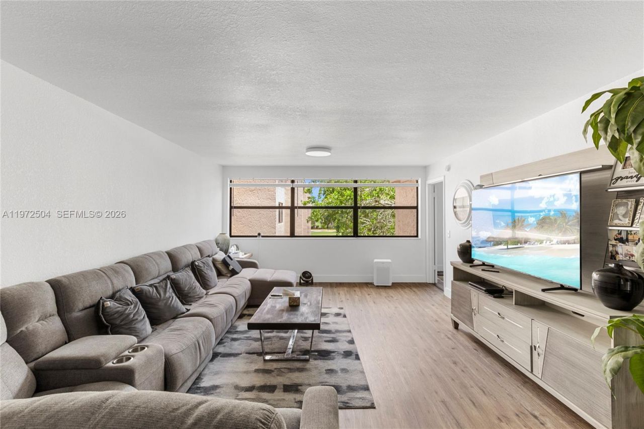 2704 NW 104th Ave , Unit 306, Sunrise, FL 33322 Photo