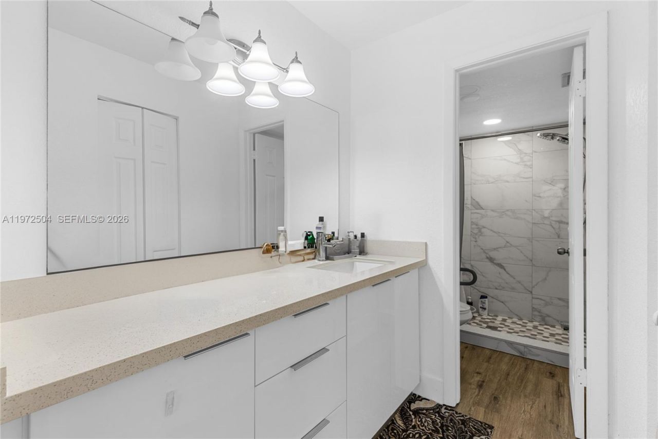 2704 NW 104th Ave , Unit 306, Sunrise, FL 33322 Photo