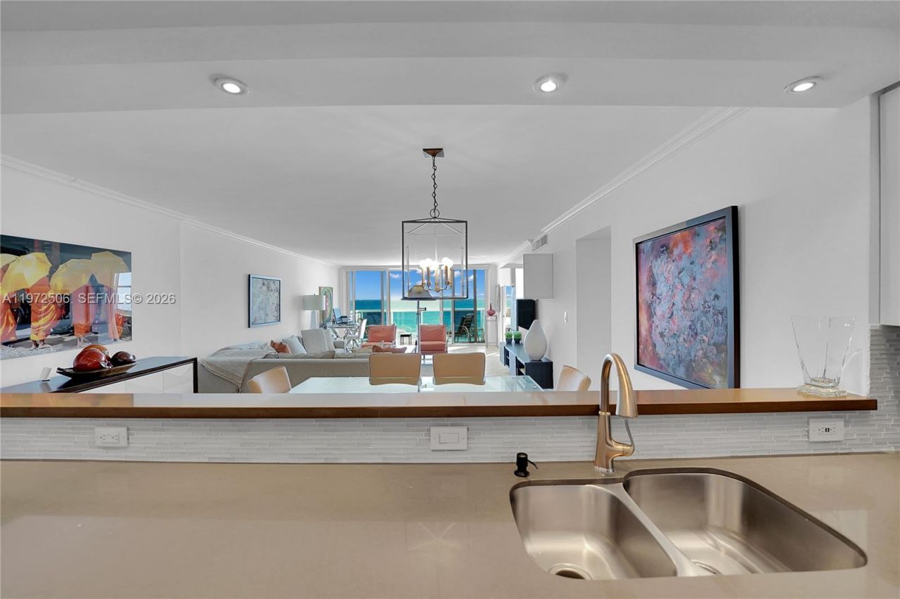 3140 S Ocean Dr, Unit 604, Hallandale Beach, FL 33009 Photo