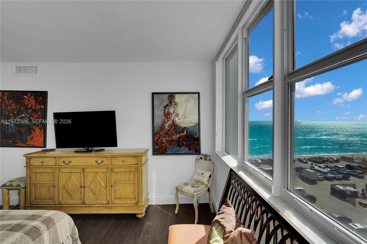 3140 S Ocean Dr, Unit 604, Hallandale Beach, FL 33009 Photo