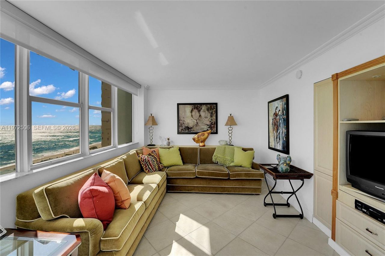 3140 S Ocean Dr, Unit 604, Hallandale Beach, FL 33009 Photo