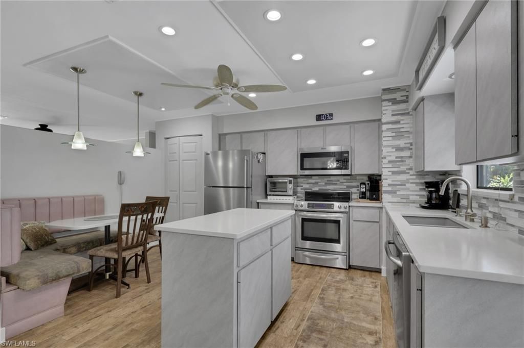 28025 Oak Ln, Bonita Springs, FL 34135 Photo