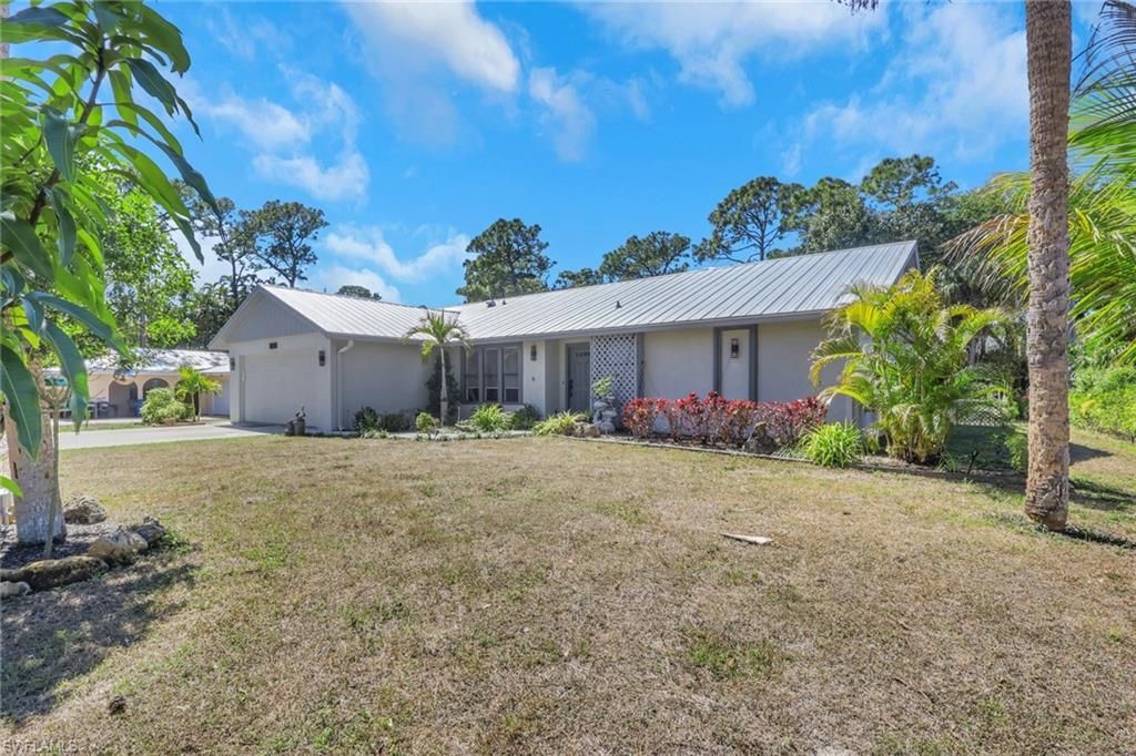 28025 Oak Ln, Bonita Springs, FL 34135 Photo