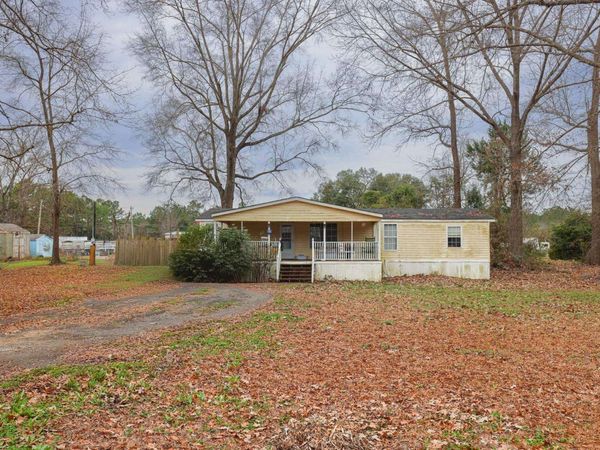 78 Dove St. , Georgetown, SC 29440