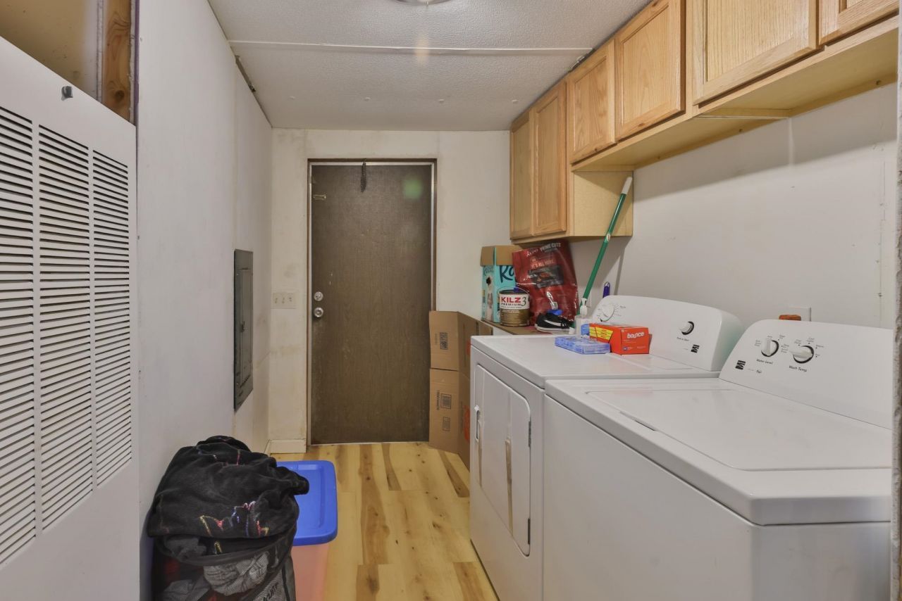 78 Dove St.  Photo 13