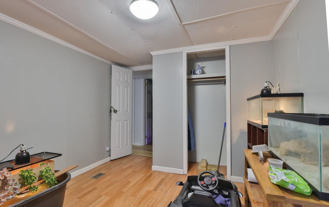 78 Dove St.  Photo 16