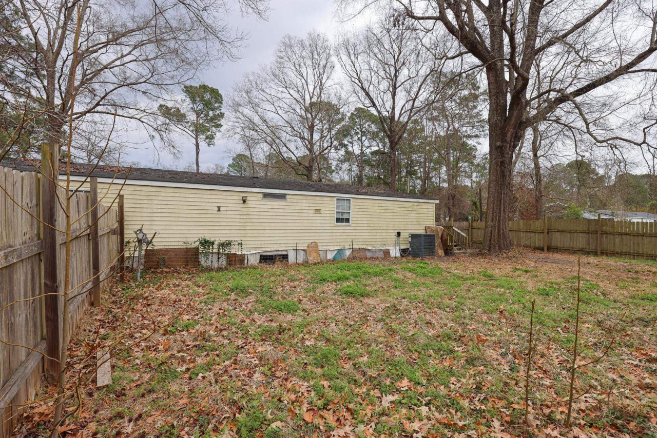 78 Dove St.  Photo 22