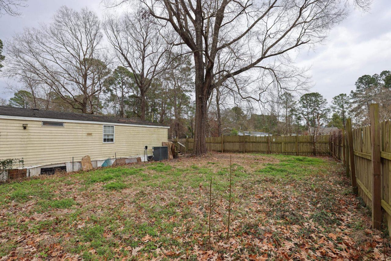 78 Dove St.  Photo 24