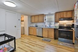 78 Dove St.  photo 4