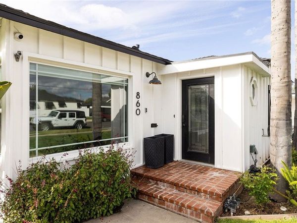 860 N Grand Street, Orange, CA 92867