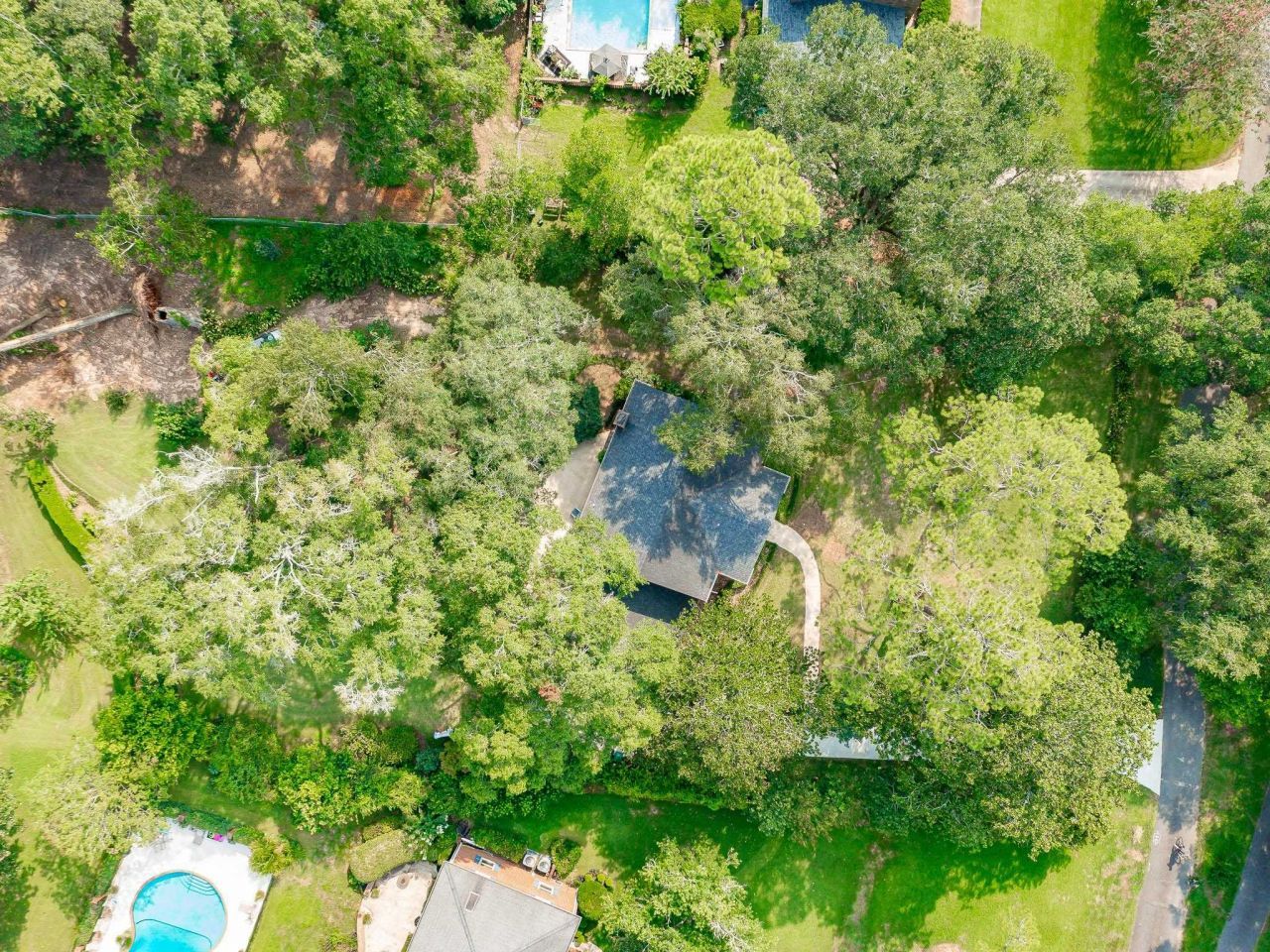 5119 Ile De France Drive , Tallahassee, FL 32308 Photo